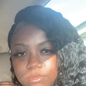 Meet your Posher, Khadijah